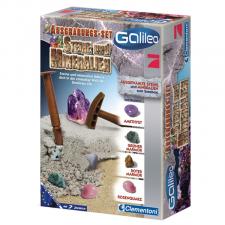 CLEMENTONI: coffrage d'excavation pierres et minéraux