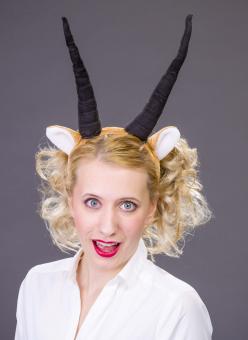 Hair ripe Antelope: horns and ears:black 