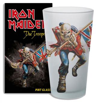 Verre à bière Iron Maiden: The Trooper:0,5 Liter, multicolore 