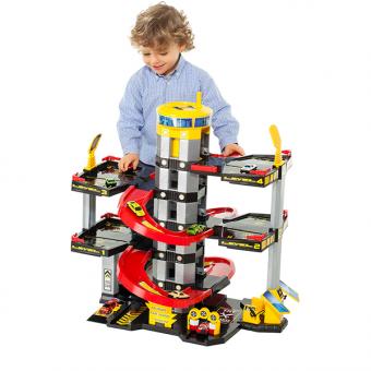 MOLTO: Parking Autogarage Etagen und Schienen 