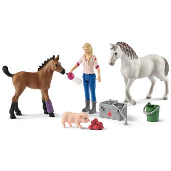 SCHLEICH: Visit to the doctor for mare and foal: 